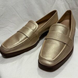 Vionic Sellah II loafers